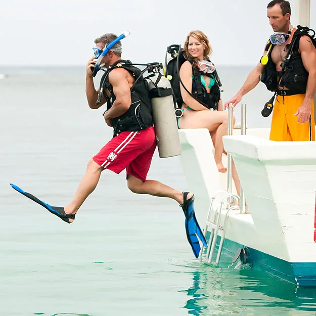 Small private charter dive boat