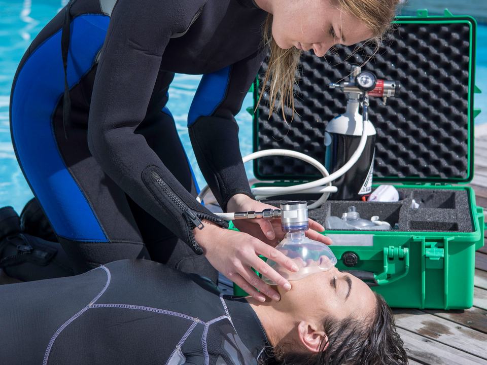 PADI Emergency Oxygen Provider Specialty Course
